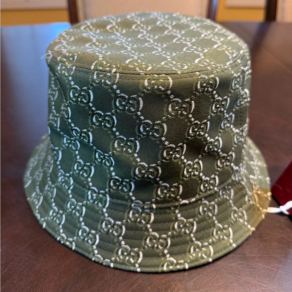 New Authentic Gucci GG Logo Bucket Hat Green - Picture 3 of 13